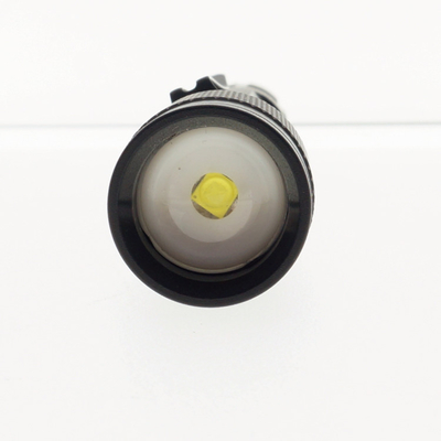 ধাক্কা বোতাম ক্রি Aa EDC LED টর্চলাইট উচ্চ Lumen অ্যালুমিনিয়াম খাদ বস্তু ধাক্কা
